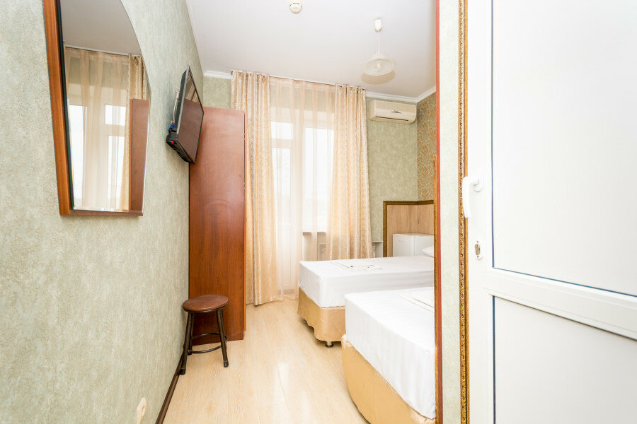 Гостиница Корона Джубга