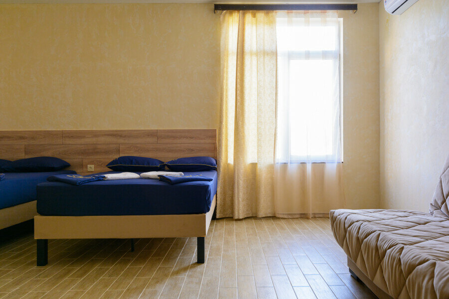 Гостиница Корона Джубга