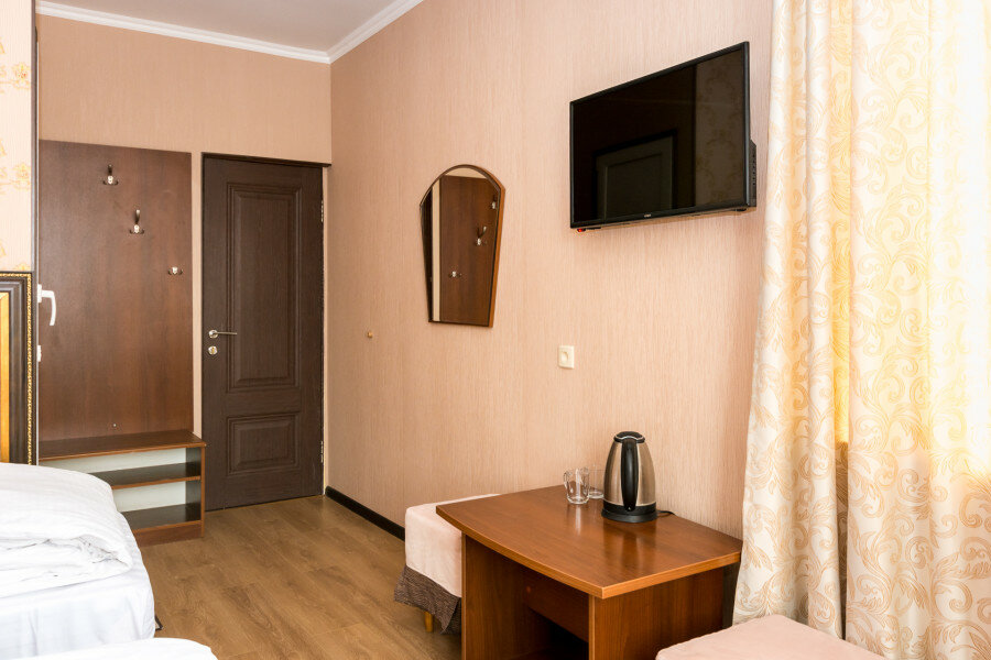 Гостиница Корона Джубга