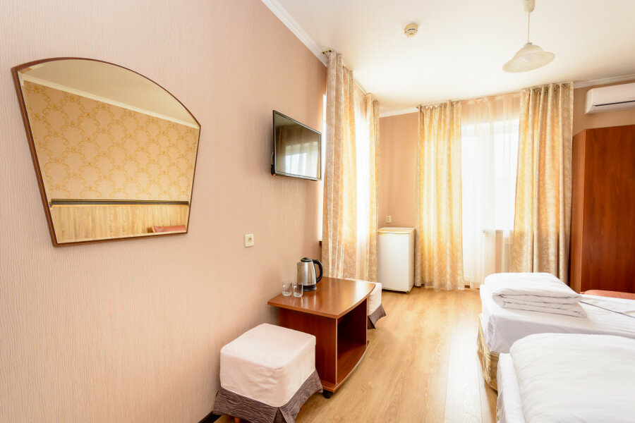 Гостиница Корона Джубга