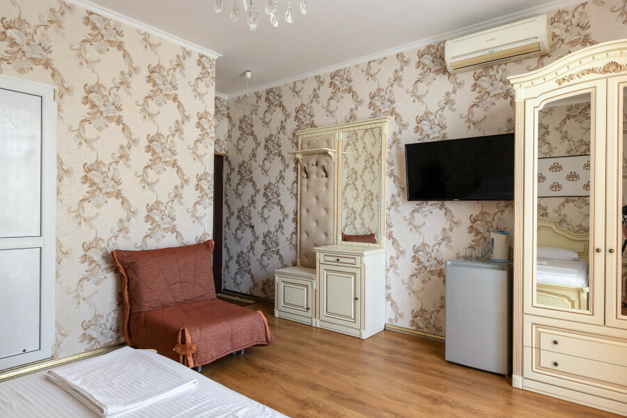 Гостиница Корона Джубга