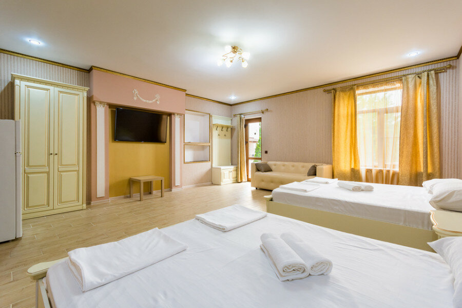 Гостиница Корона Джубга