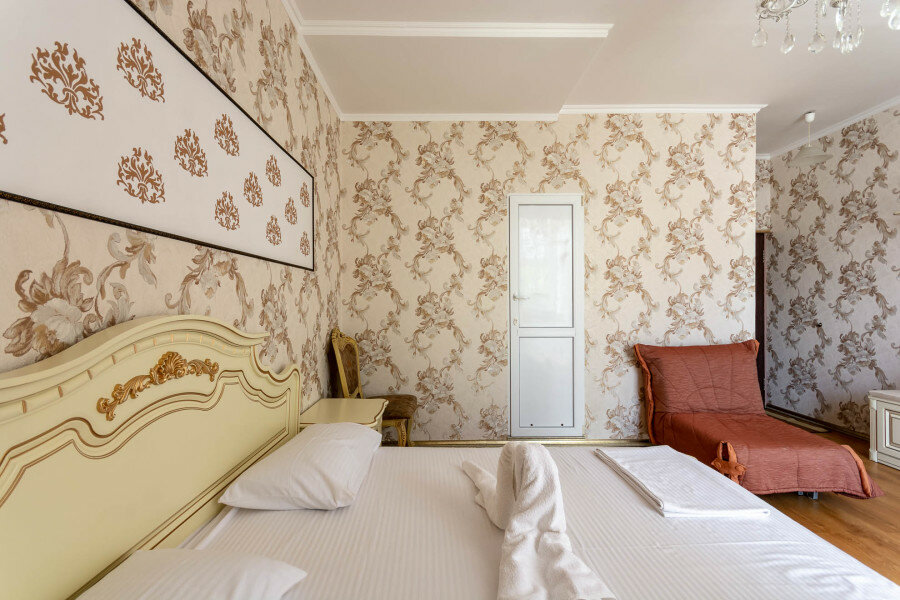 Гостиница Корона Джубга