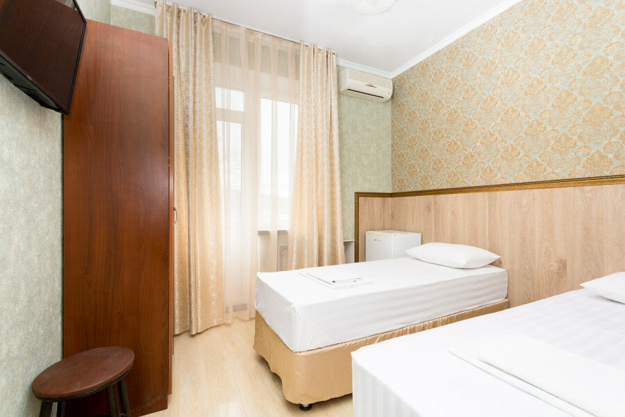 Гостиница Корона Джубга