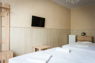 Гостиница Корона Джубга Четырёхместный Стандарт-2