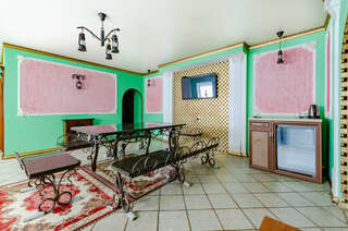 Гостиница Корона Джубга Двухкомнатный номер с хаммамом-2