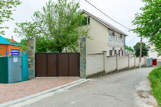 Гостиница Корона Джубга Трёхместный номер в отдельном корпусе-10