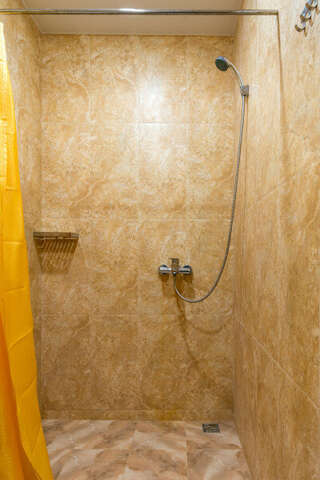 Гостиница Корона Джубга Четырёхместный Стандарт-8