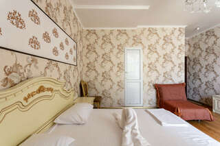 Гостиница Корона Джубга Трёхместный Комфорт с эркером-2