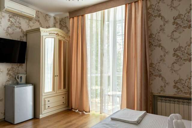 Гостиница Корона Джубга-88